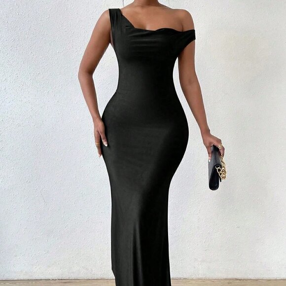 Black Sexy Women's Solid Asymmetrical Neck Open Back Dress - Picture 5 of 5